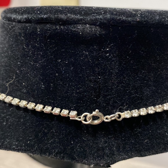 COPY - Vintage Raindrop Clear Rhinestone Necklace 17” - Picture 4 of 5